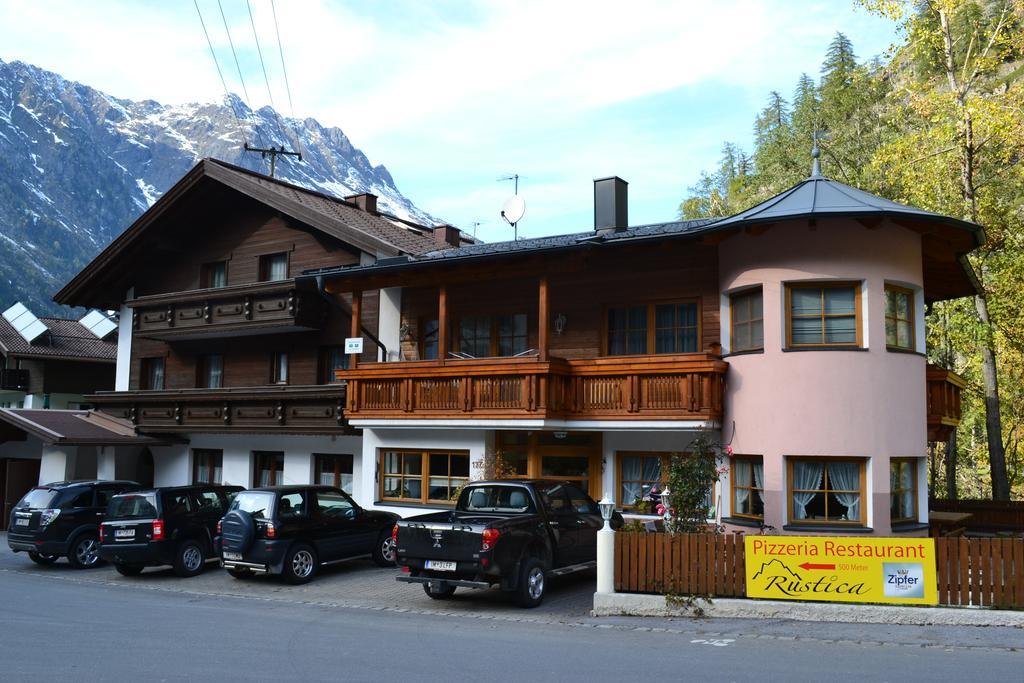 Gaestehaus Huben Huben  Exterior photo